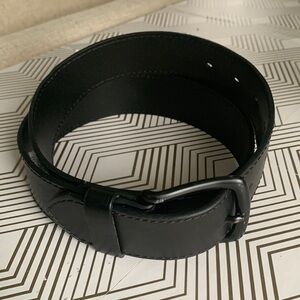 Old Navy Black Leather Belt Size S  #301